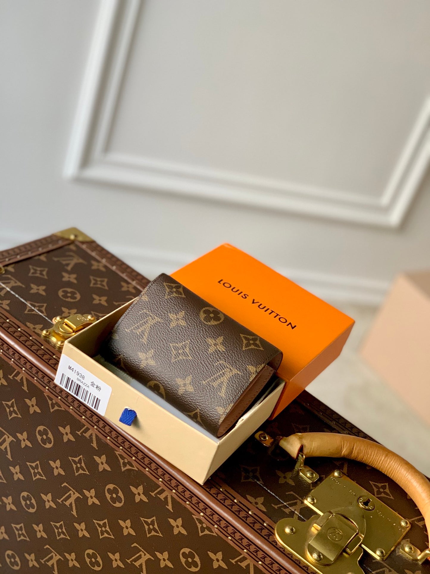 LOU VICTORINE WALLET