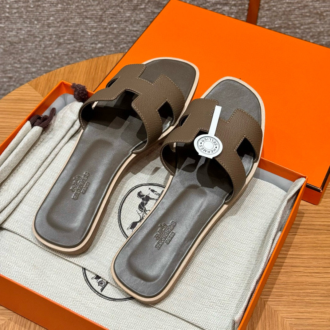 HERM ORAN SANDALS