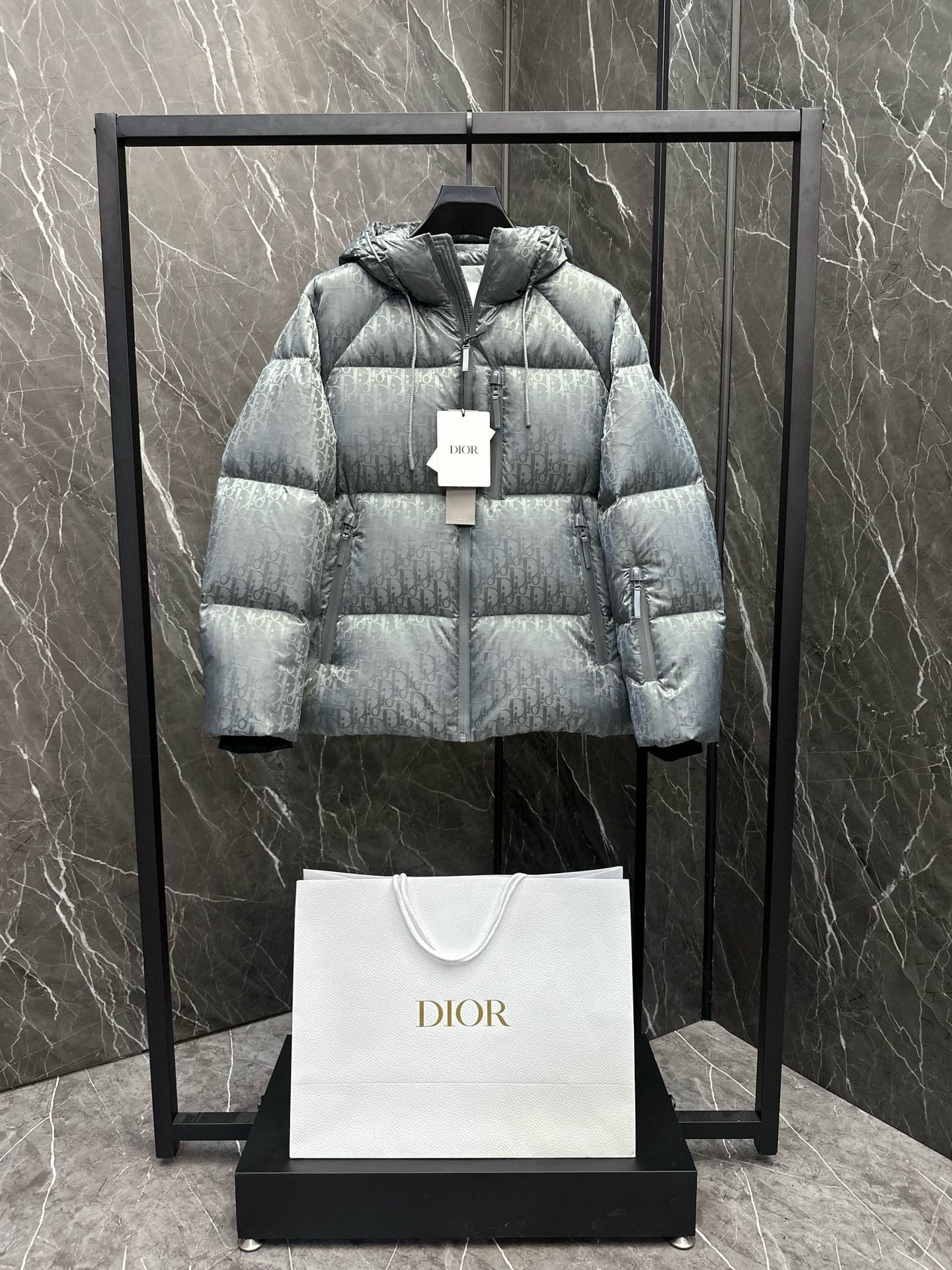 CD OBLIQUE JACKET