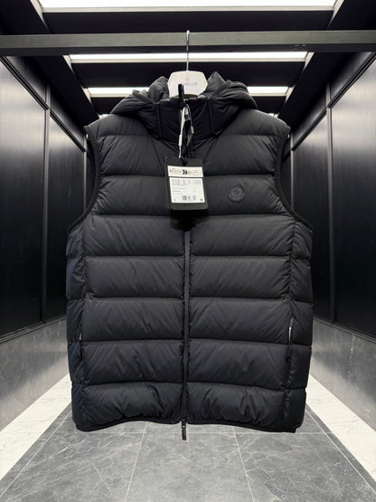 MONC VALMASQUE VEST