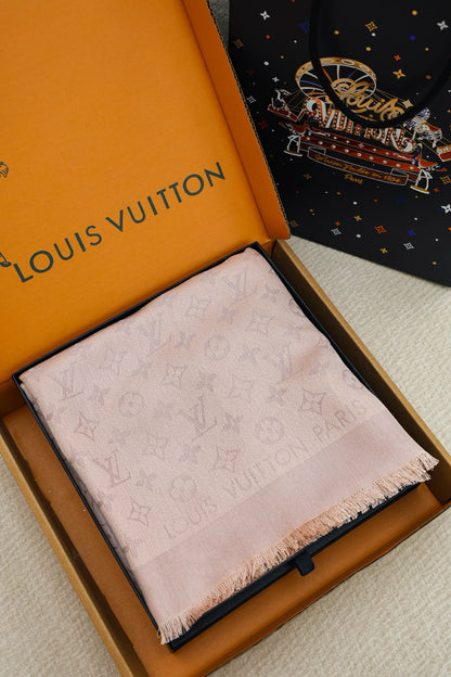 LOU SHAWL