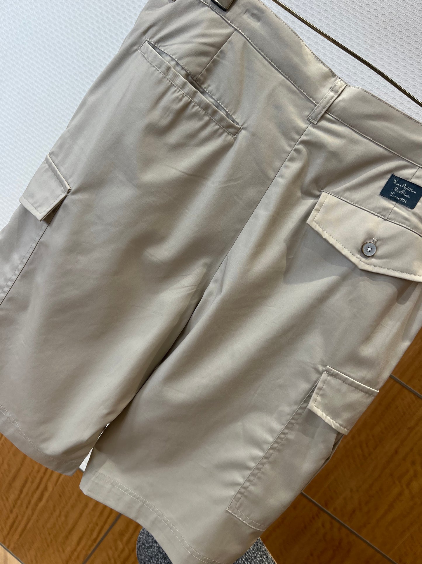 LOU SHORTS