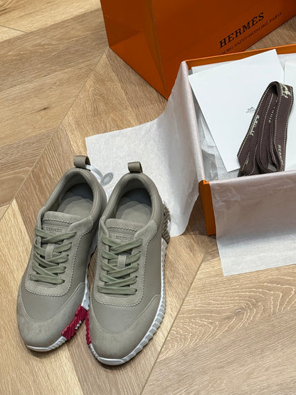 HERM BOUNCING SNEAKER