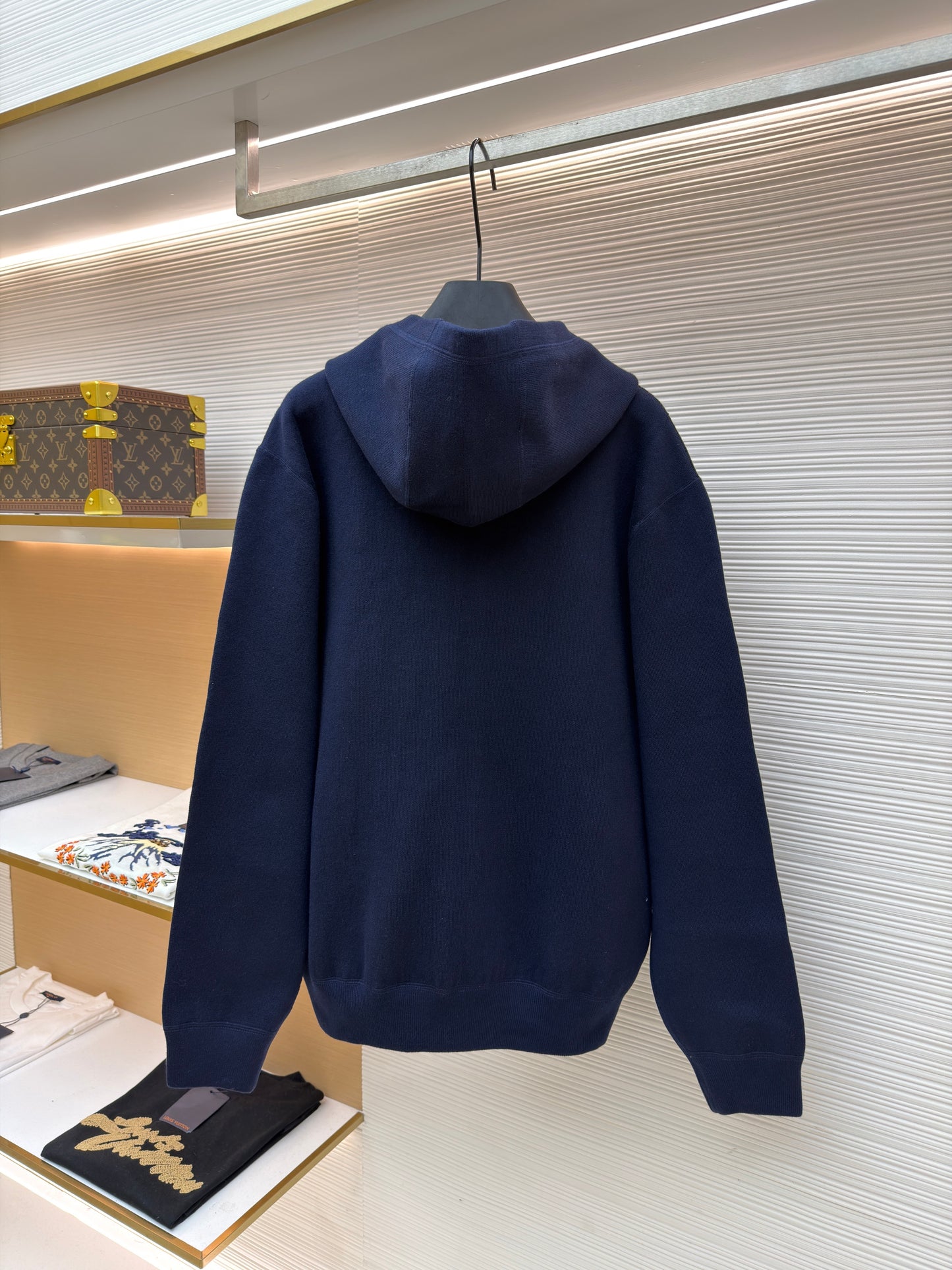 LOU ZIP HOODIE