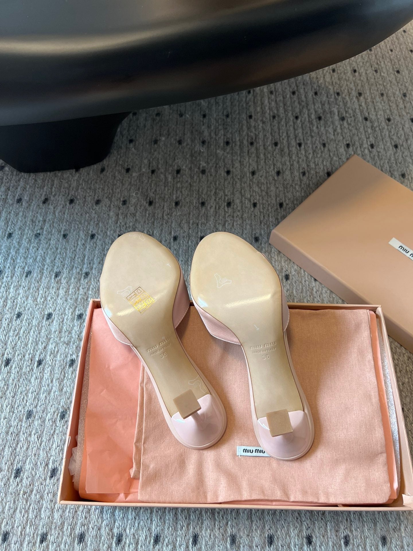 MIU M HEELS