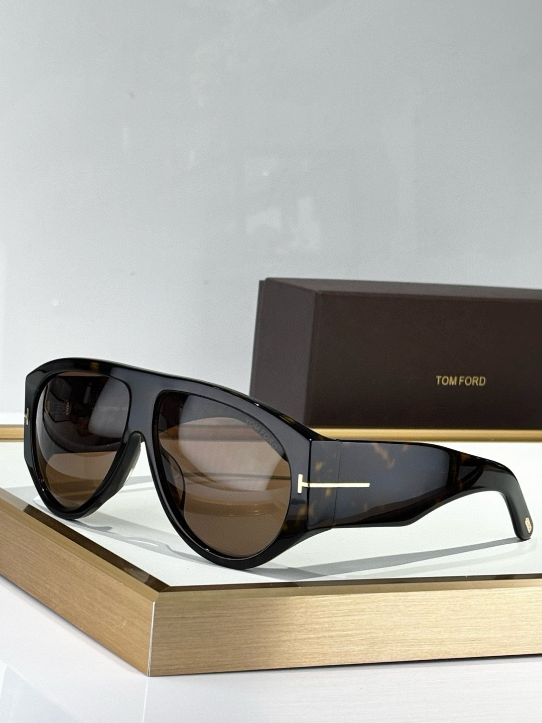 TOM F SUNGLASSES