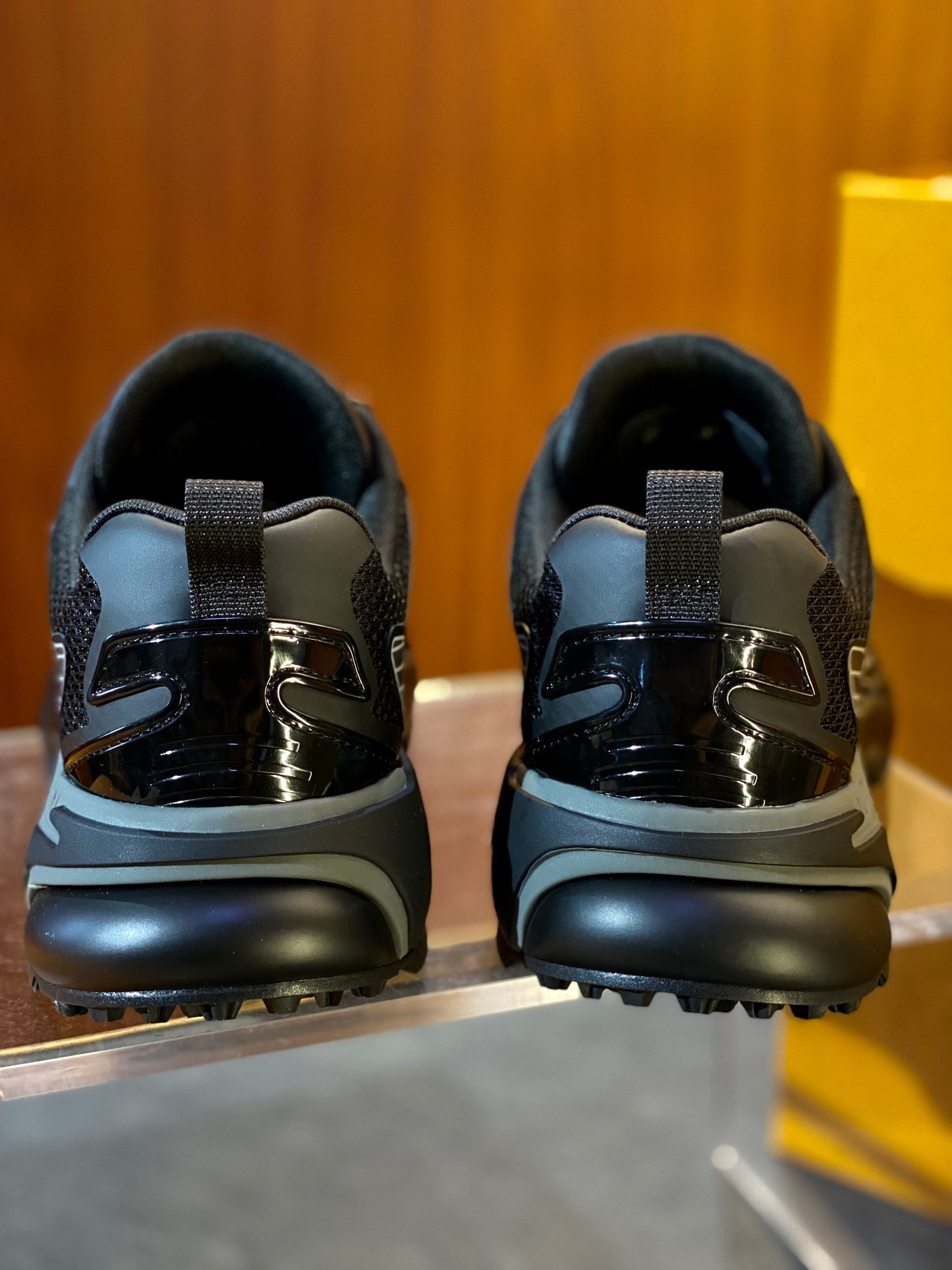 LOU RUNNER TATIC SNEAKER
