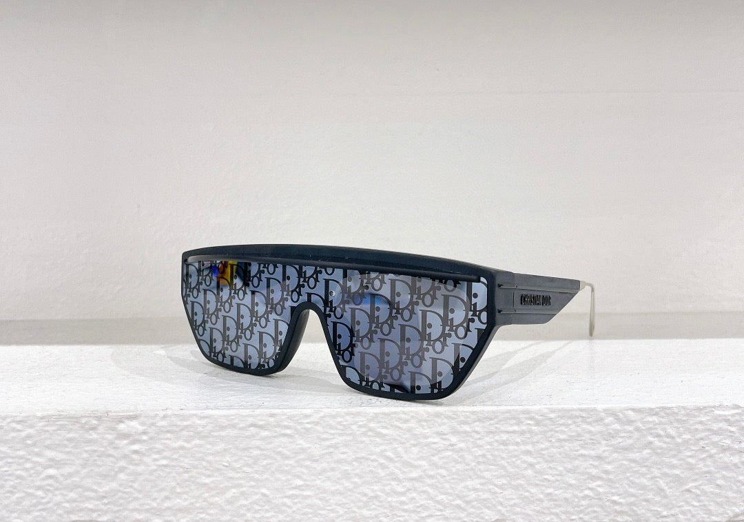 CD SUNGLASSES