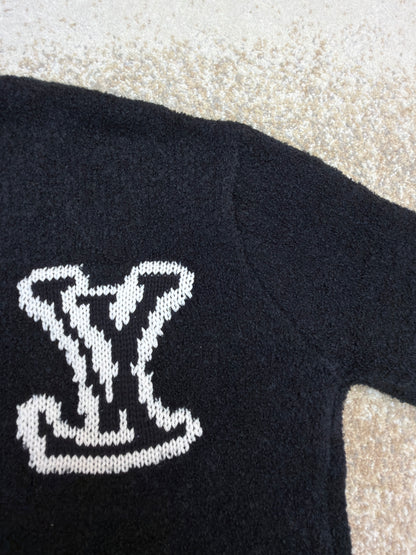 LOU JUMPER