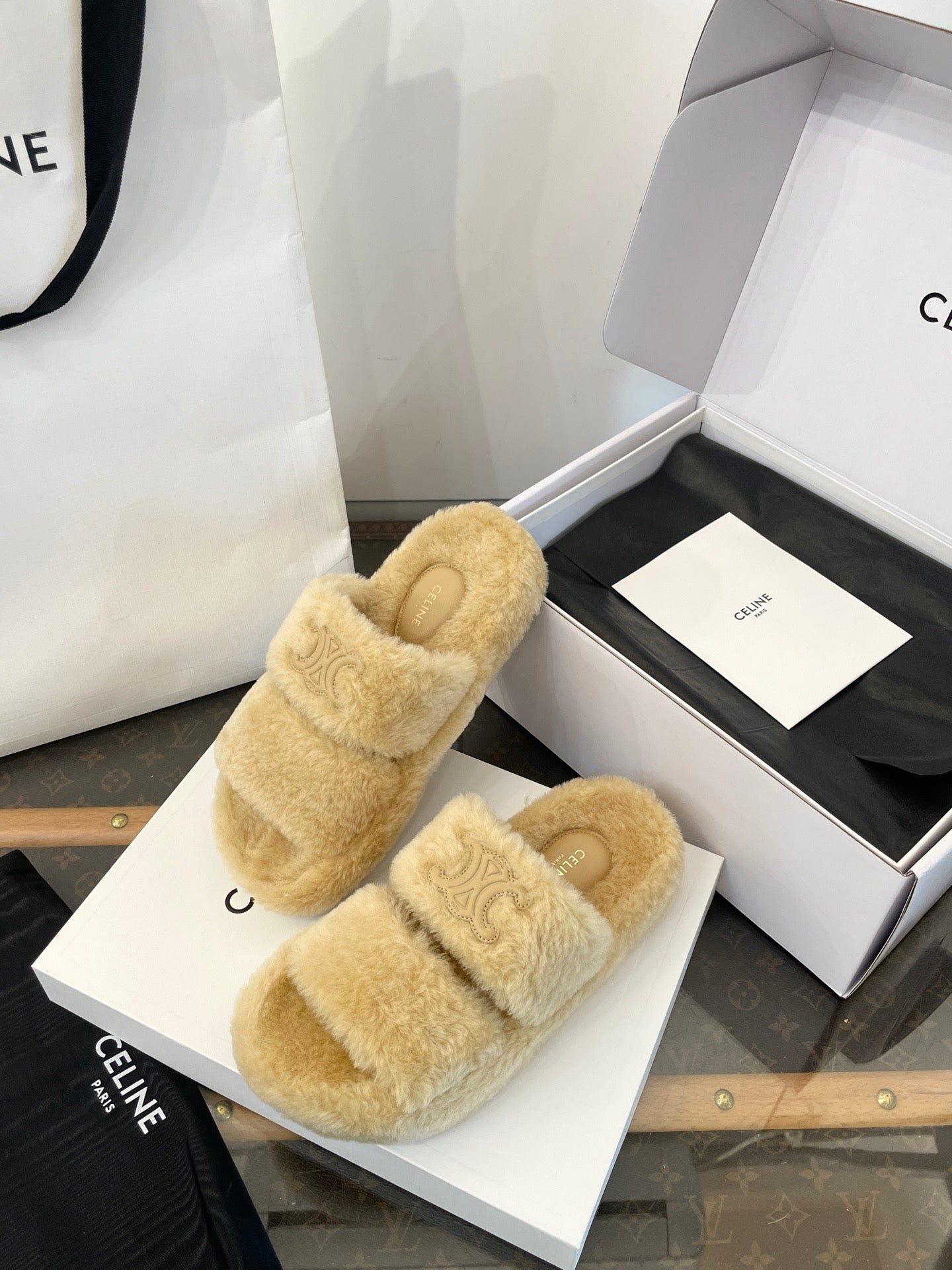 CEL FUR SLIDES
