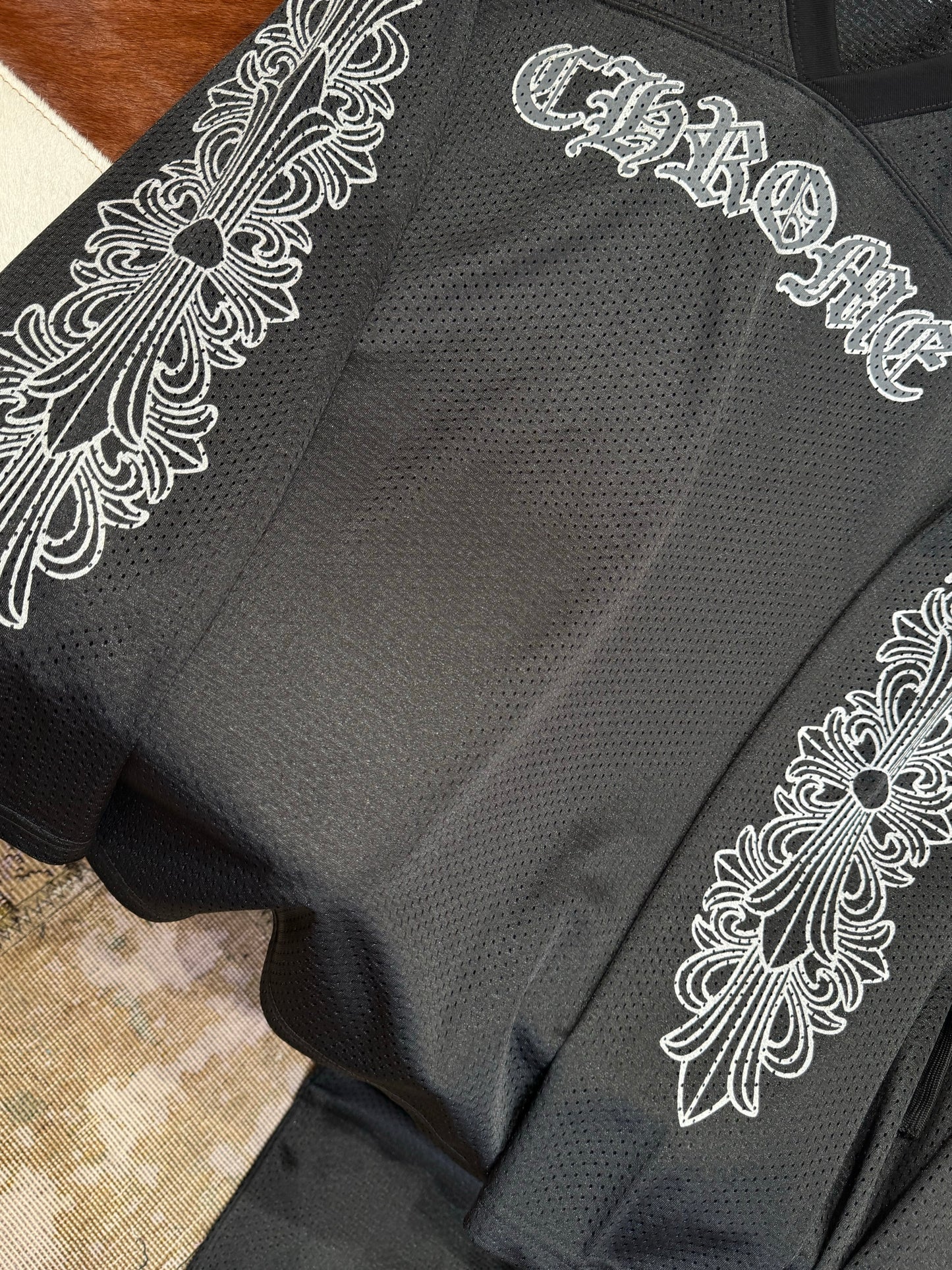 CHROME H LONG TEE