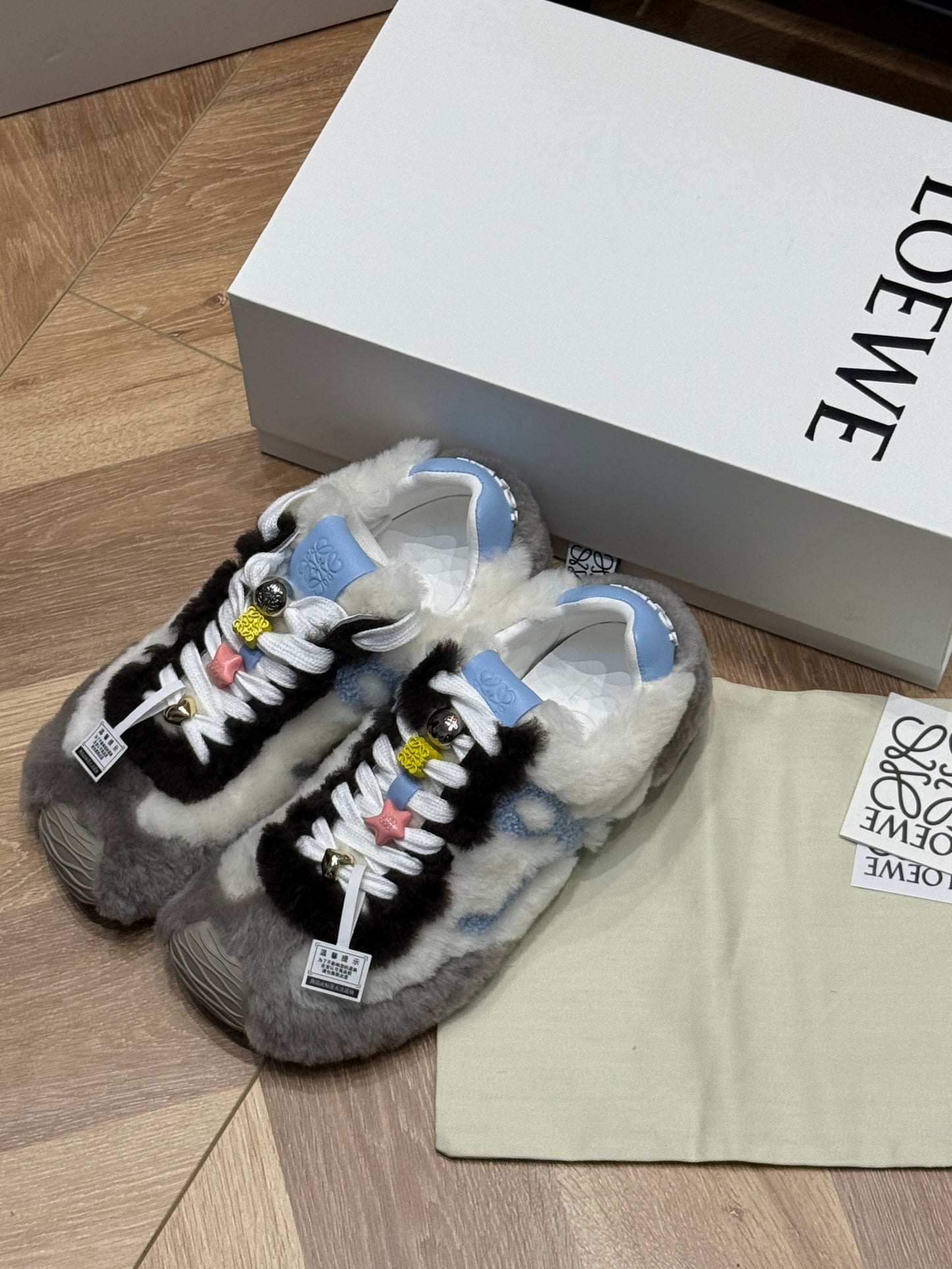 LOEW SNEAKERS