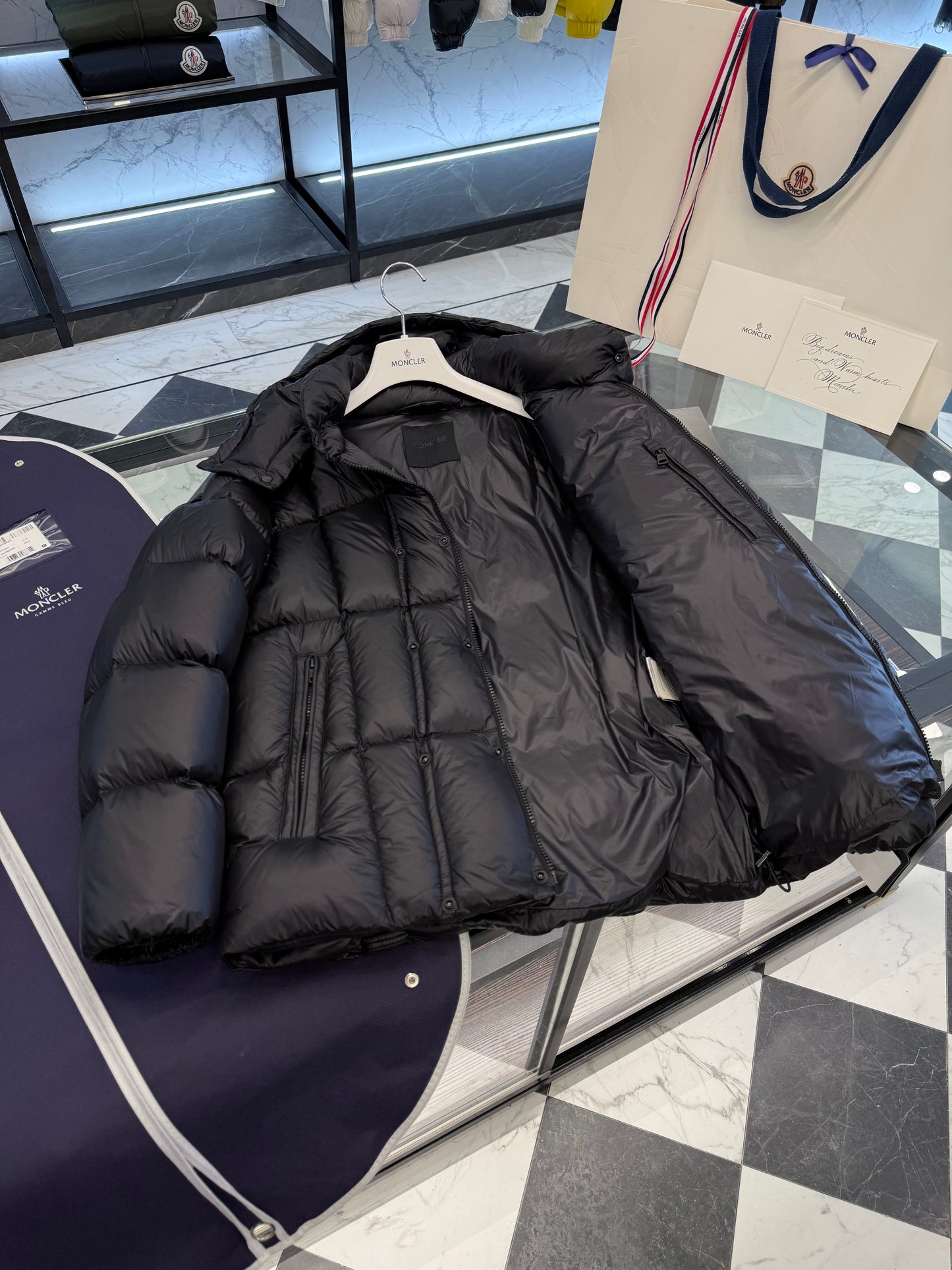 MONC SERFANTO JACKET