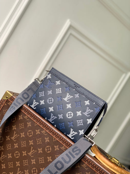 LOU GASTON WEARABLE WALLET