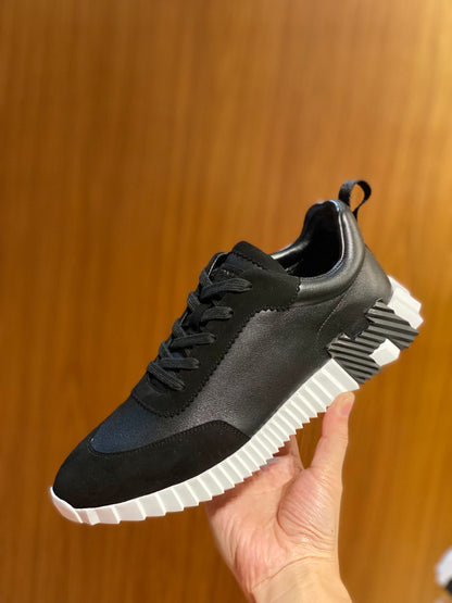 HERM BOUNCING SNEAKERS