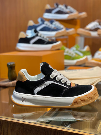 LOU TILTED SNEAKERS