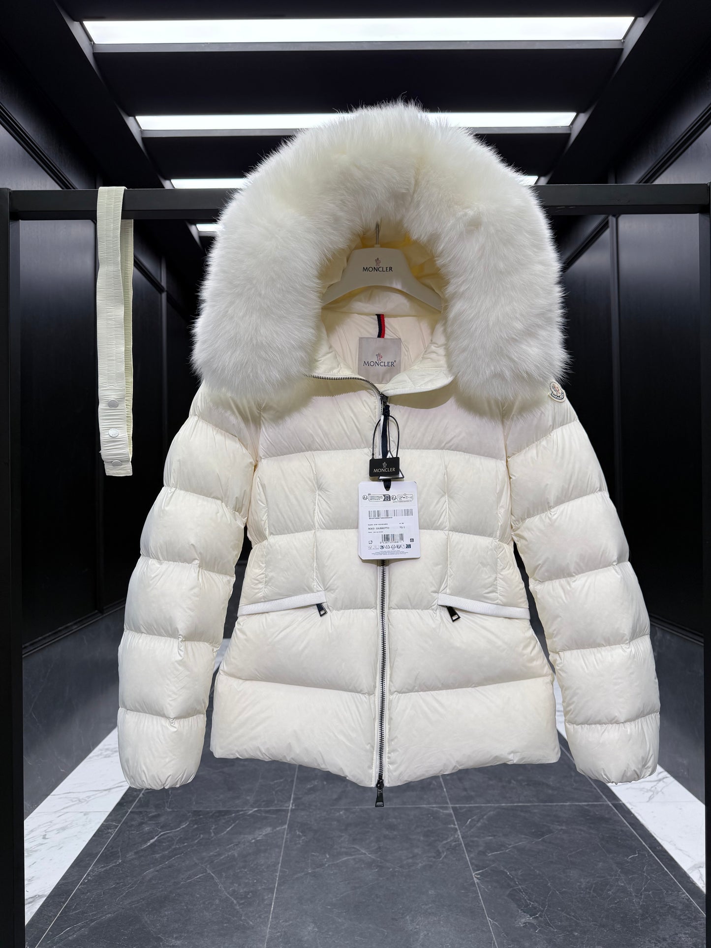 MONC BOED JACKET