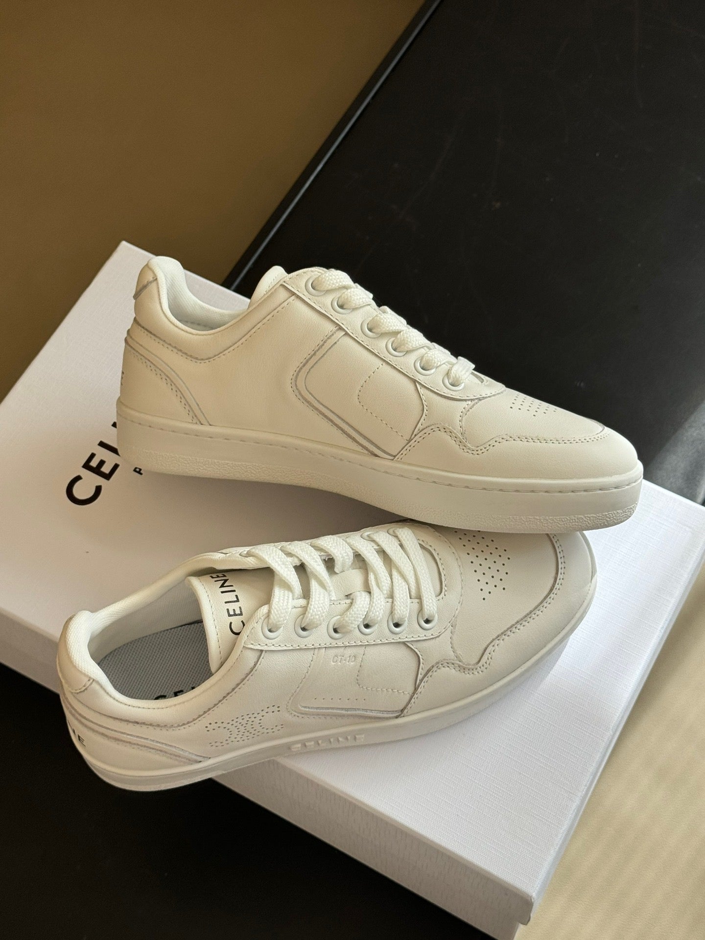 CEL SNEAKERS