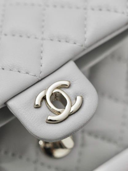 CC 25A MINI CLASSIC FLAP BAG