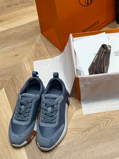 HERM BOUNCING SNEAKER