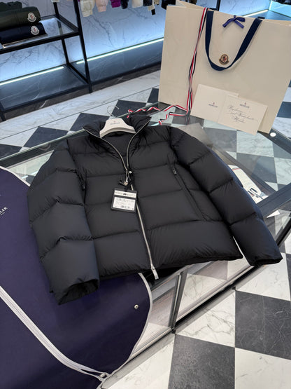 MONC TARN JACKET