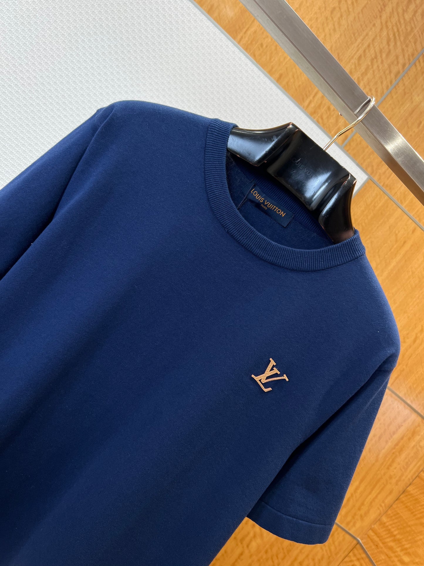 LOU T-SHIRT