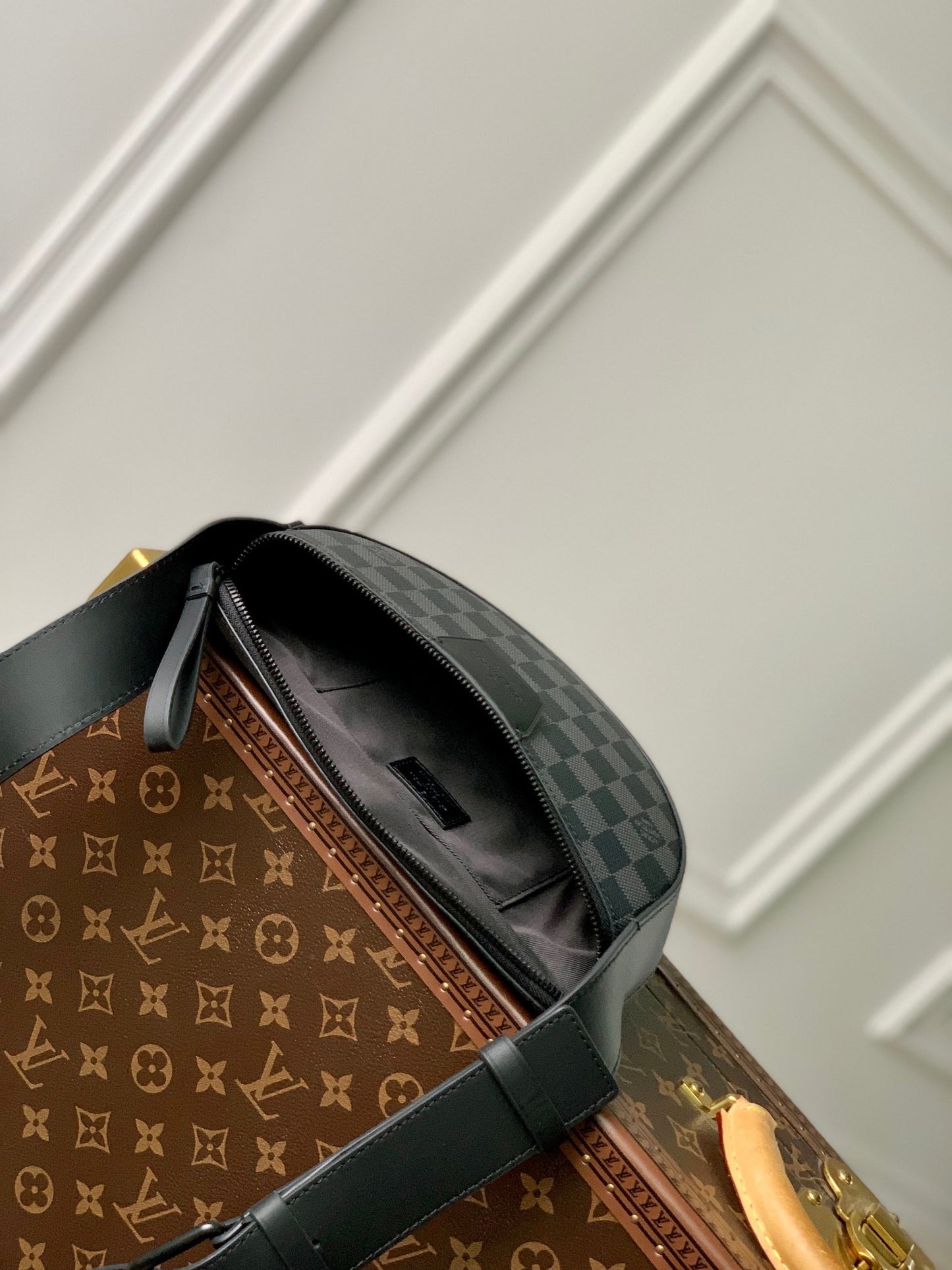 LOU MOON BAG