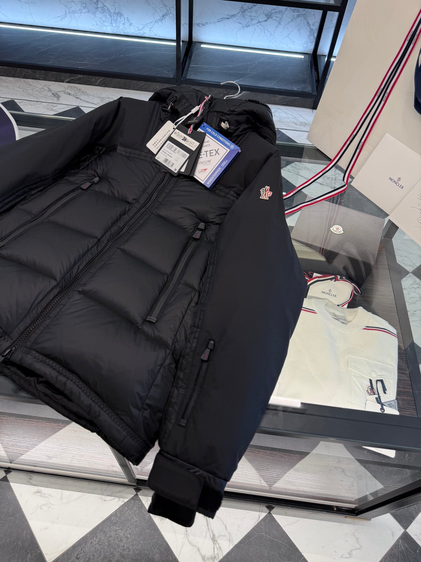 MONC MORGINS JACKET