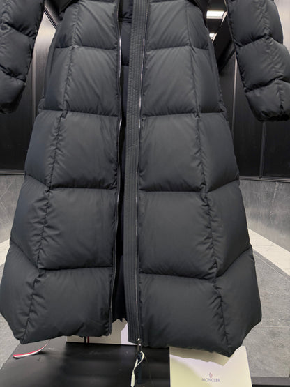 MONC FAUCON COAT