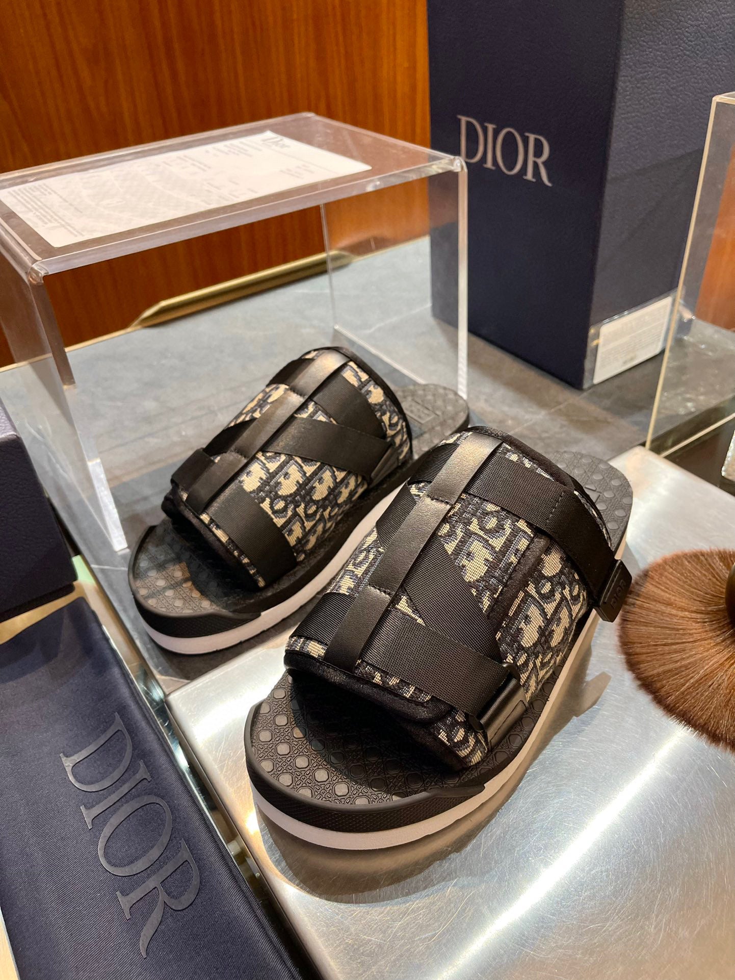 CD ALPHA SANDALS