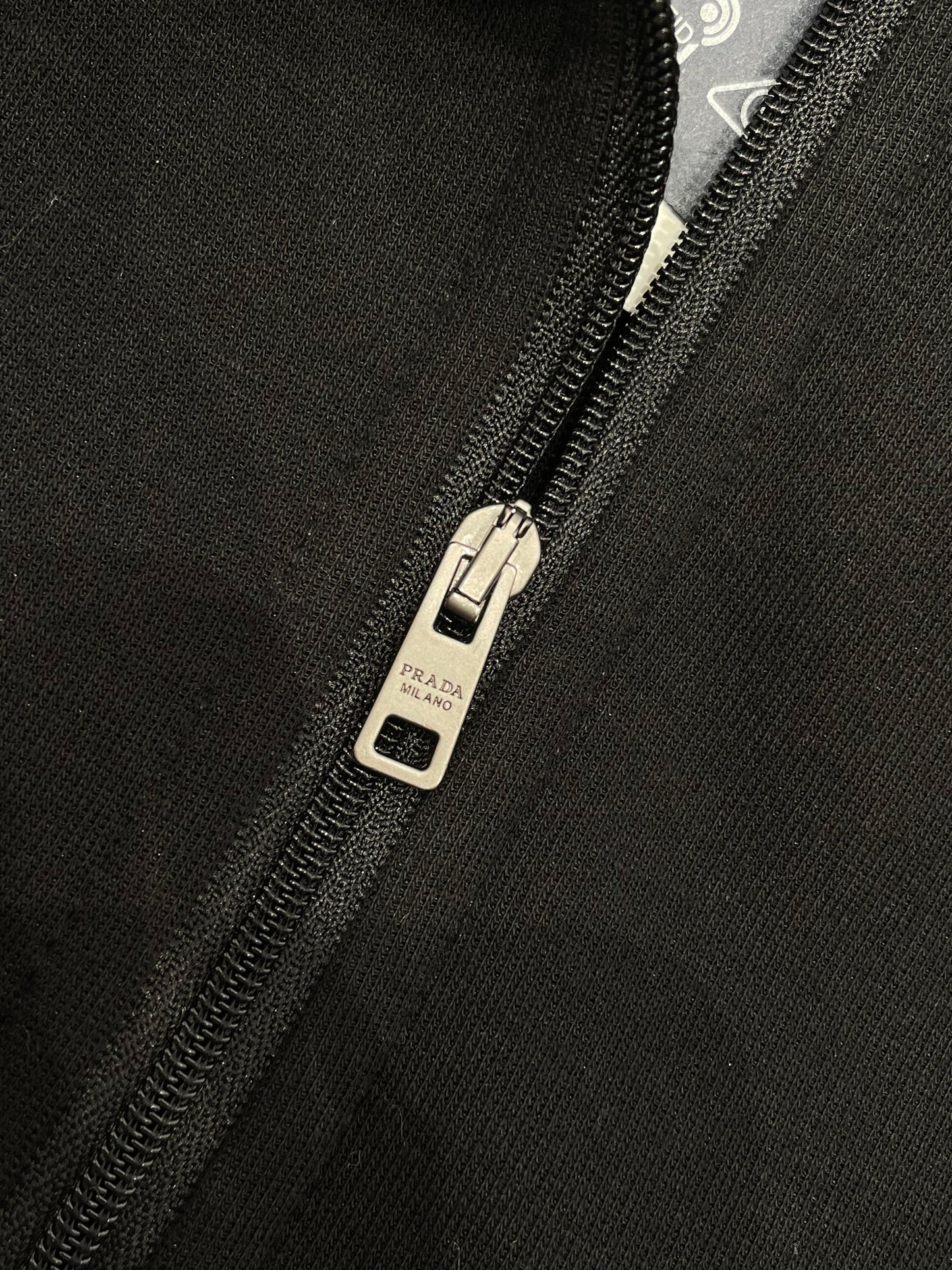 PD ZIP JUMPER