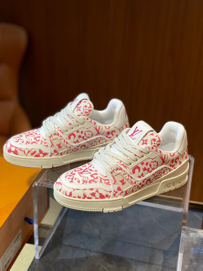 LOU TRAINERS