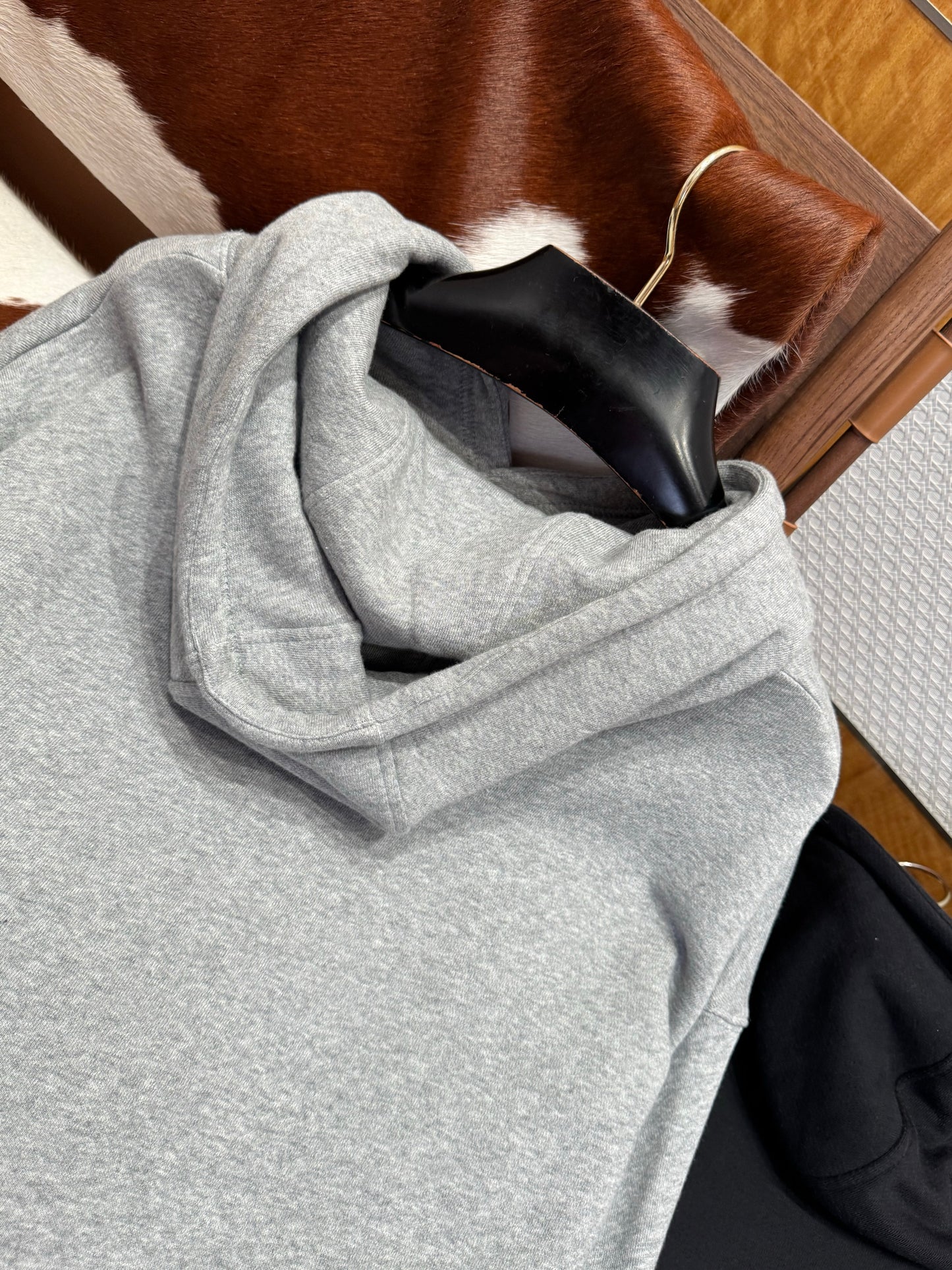 LOEW HOODIE