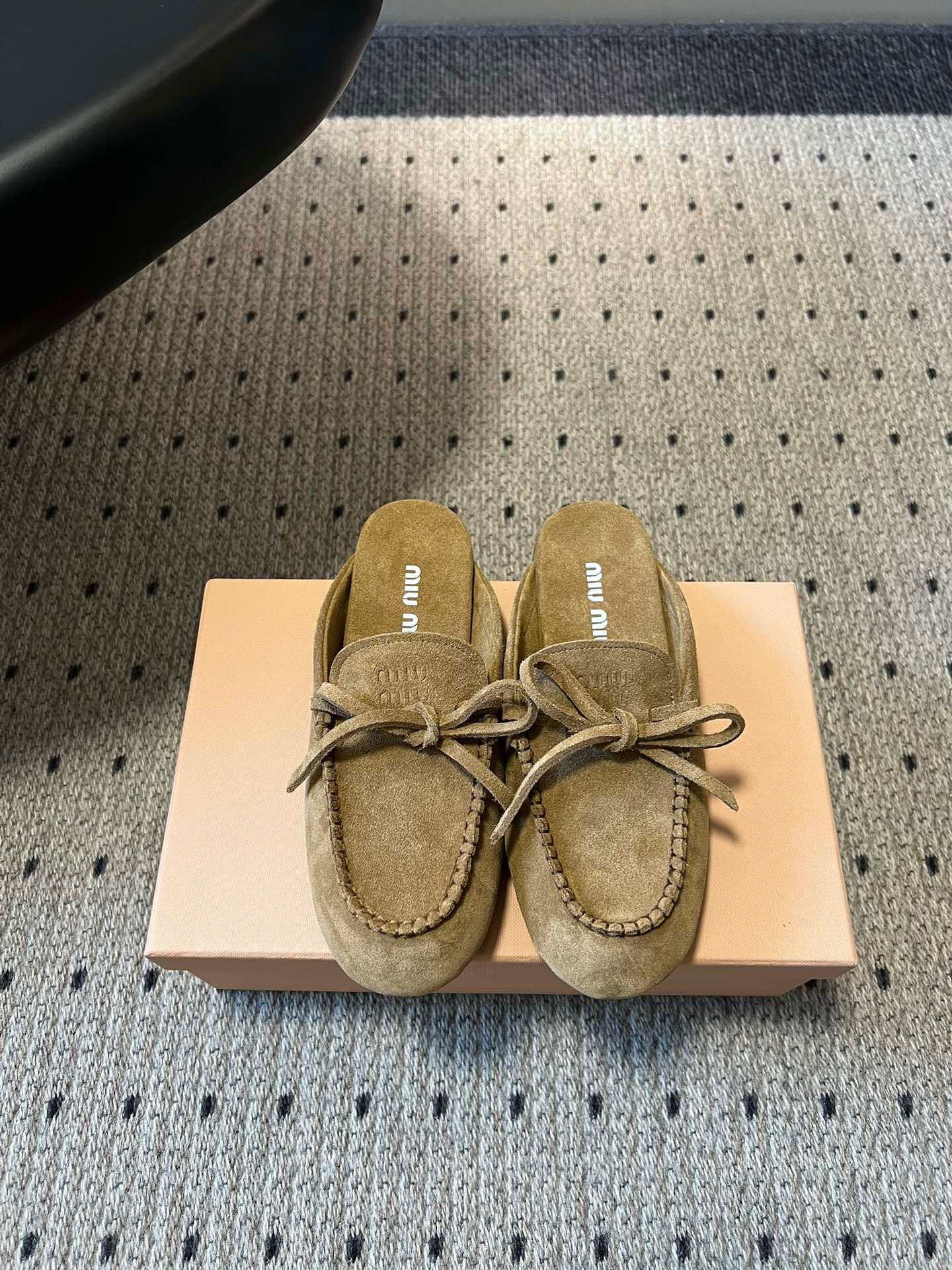 MIU M SUEDE MULES