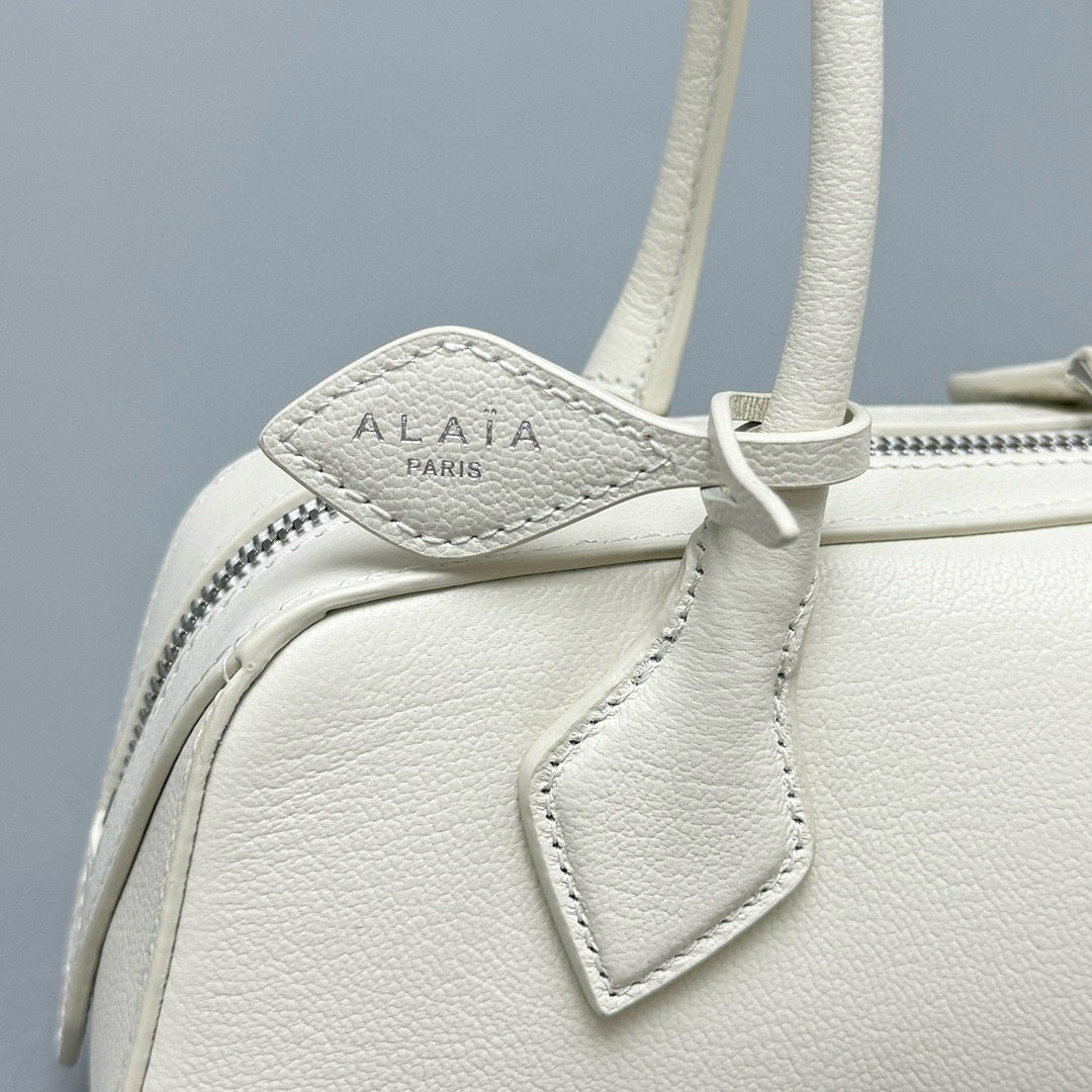 ALAIA LE TECKEL SMALL BAG