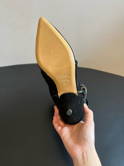 ISABEL M BOOTS