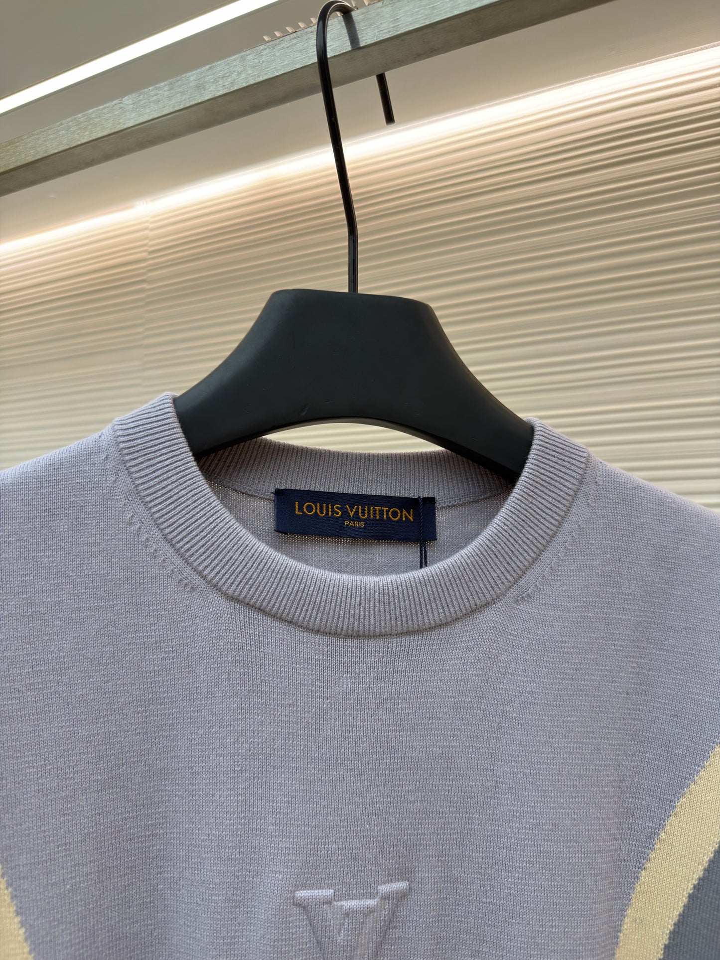 LOU T-SHIRT