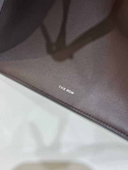 THE ROW MARGAUX 17 BAG