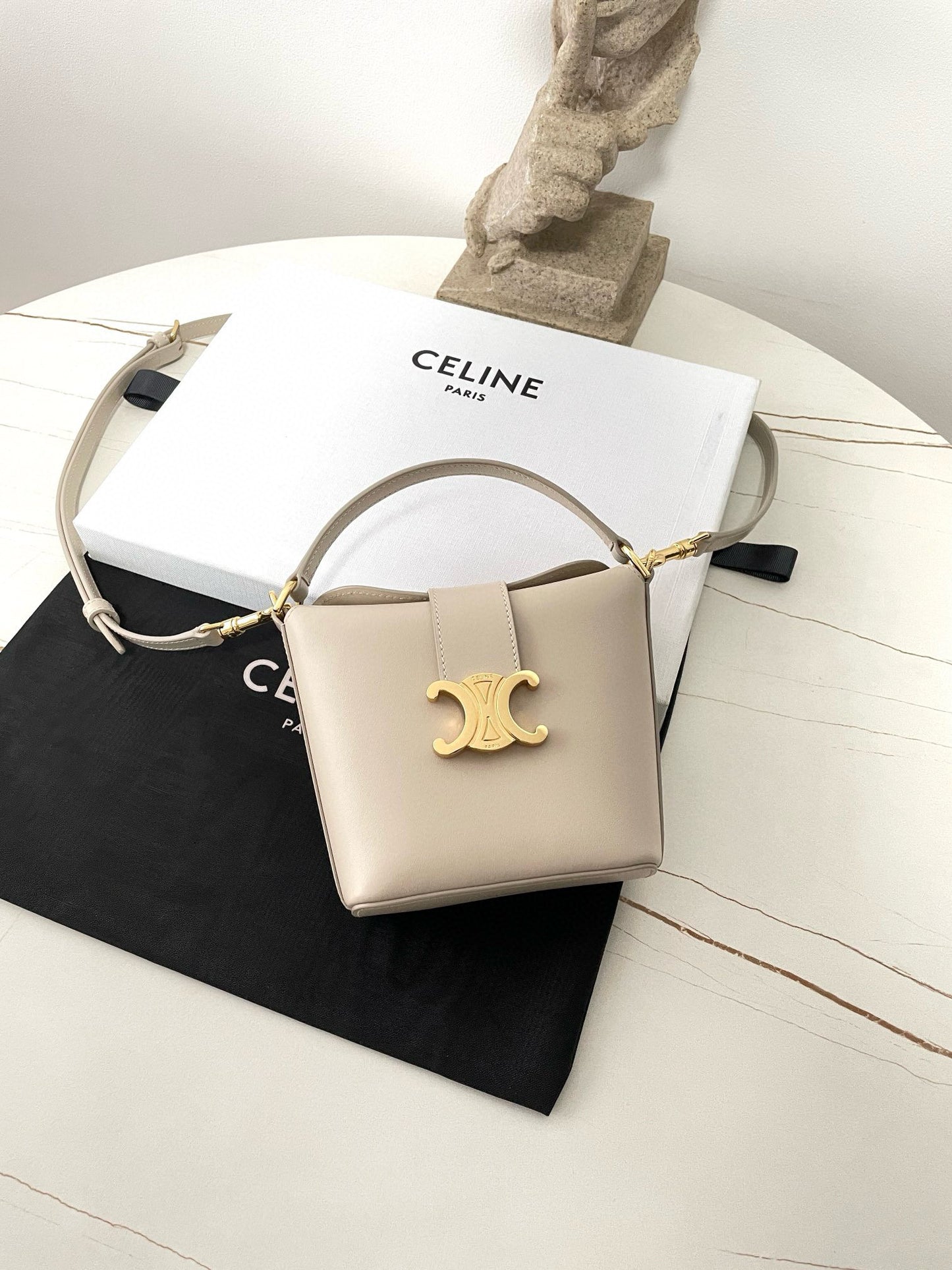 CEL MINI BUCKET LOUISE BAG