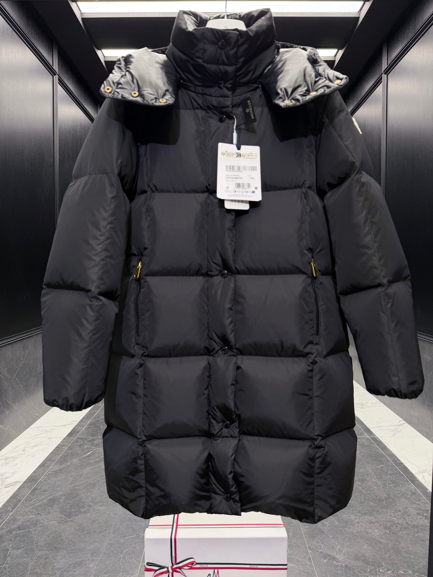 MONC LITTE COAT