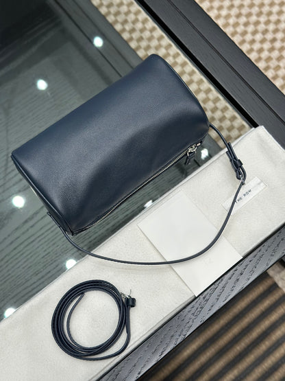 THE ROW 90’S BAG