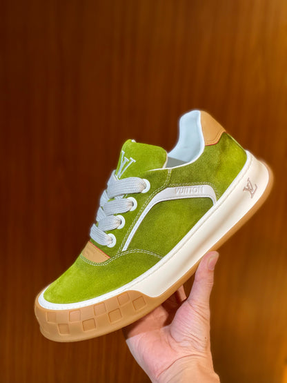 LOU TILTED SNEAKERS