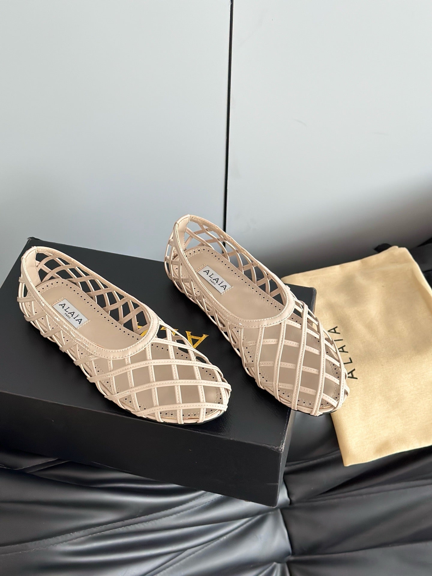 ALAIA BALLET FLATS