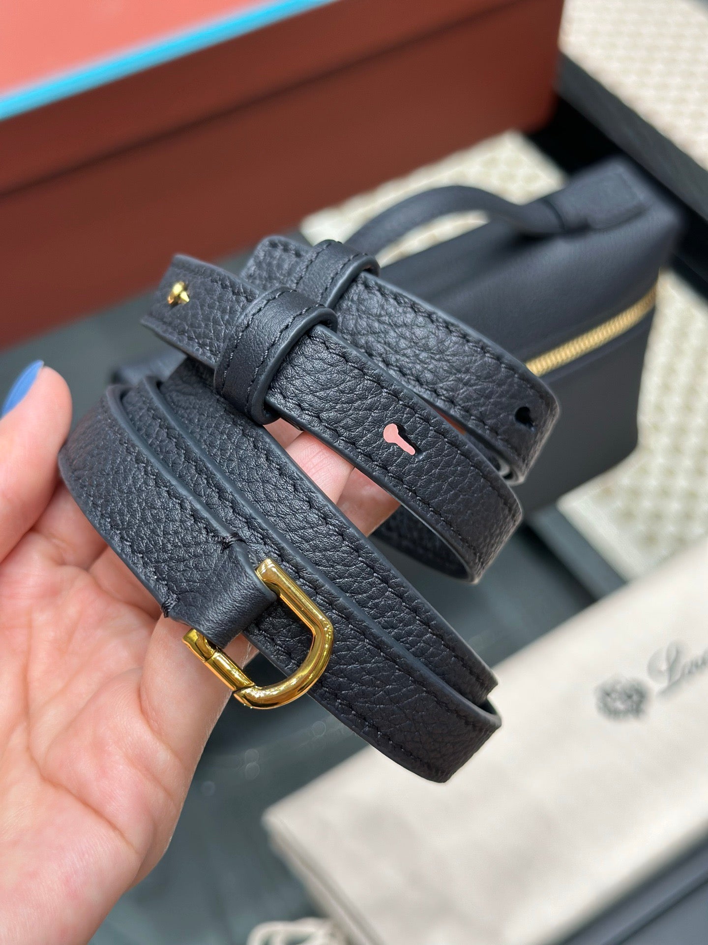 LORO P EXTRA POCKET L19 BAG