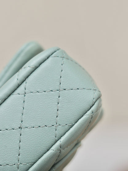 CC 25A MINI CLASSIC FLAP BAG