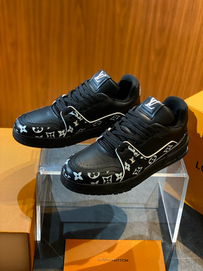 LOU TRAINERS