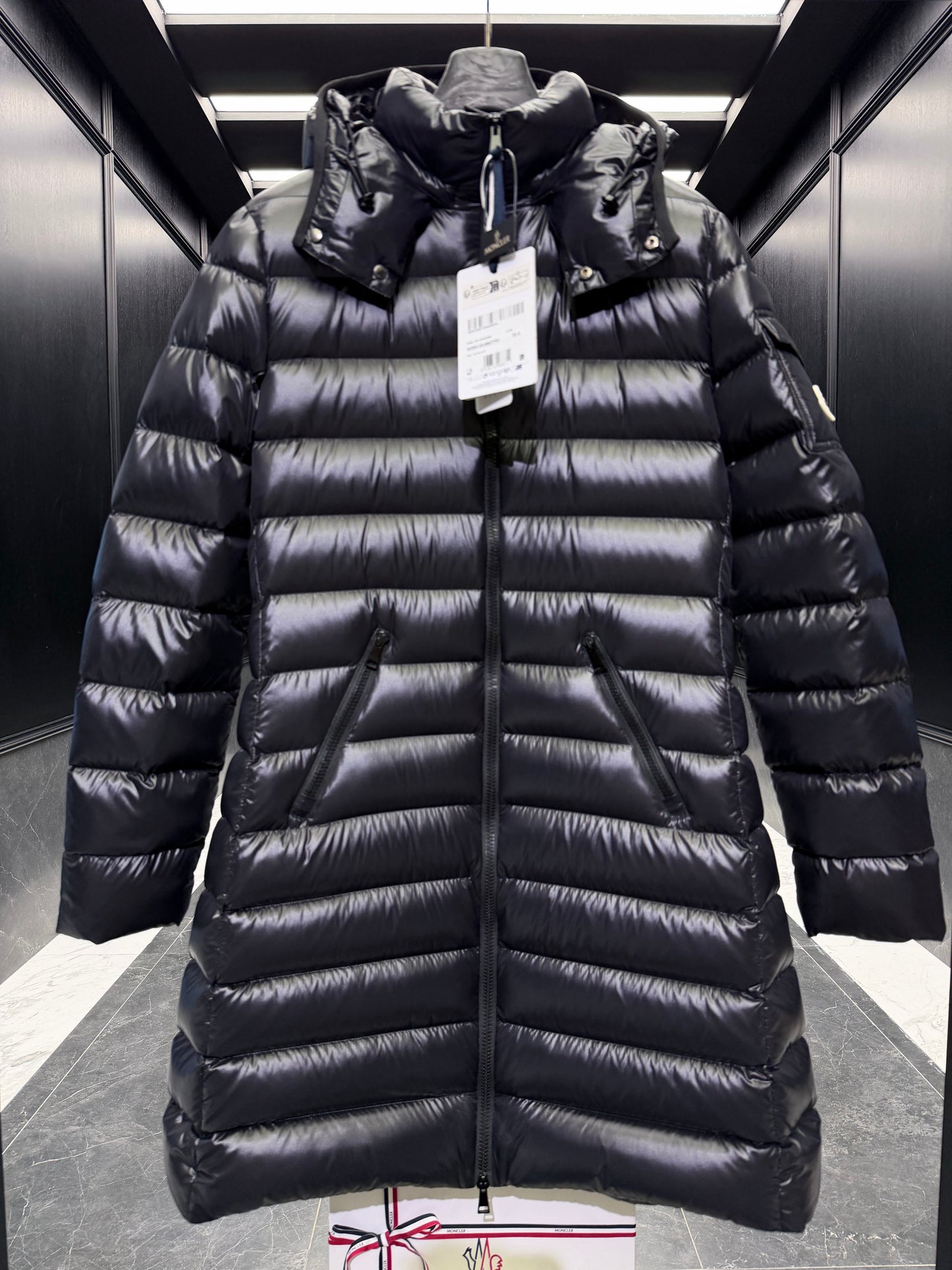 MONC MOKA COAT