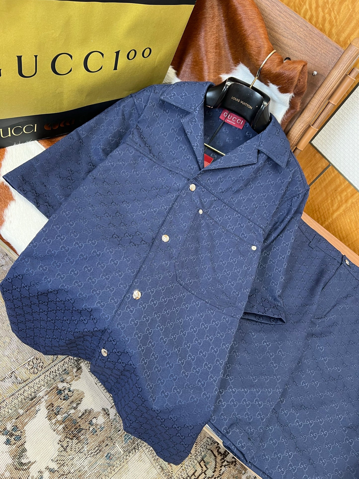 GG SHIRT - SHORTS SET
