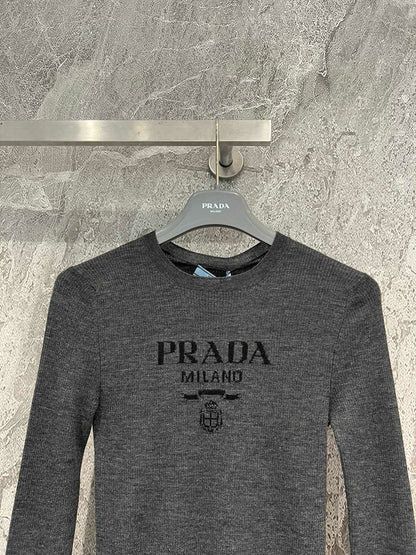 PD KNITTED TOP