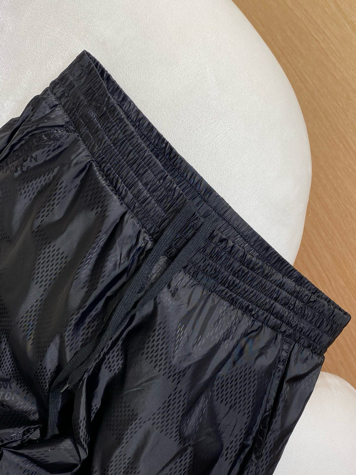 LOU SHORTS